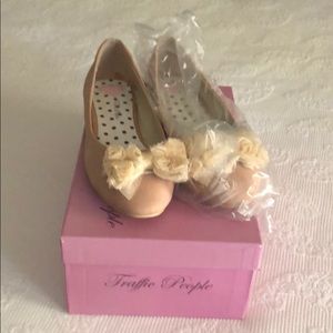 Traffic People Pink Ballet Flat, NEW